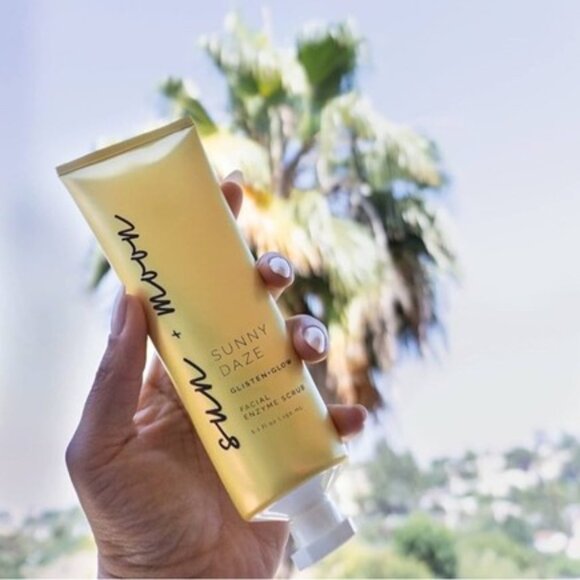 Sun and Moon Sunny Daze Facial Scrub NIB - Picture 3 of 5